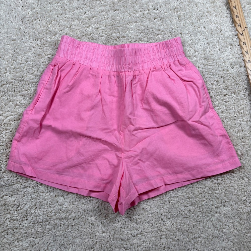 Charlie Holiday Casey Shorts Pink High Waisted Elastic‎ Waist Small NWT